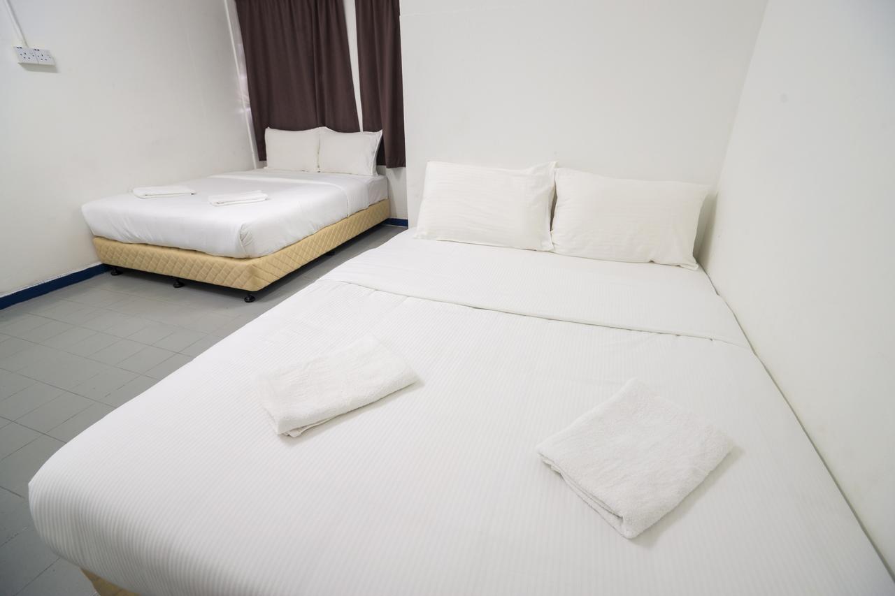 The Valai Hotel Кудат Екстер'єр фото