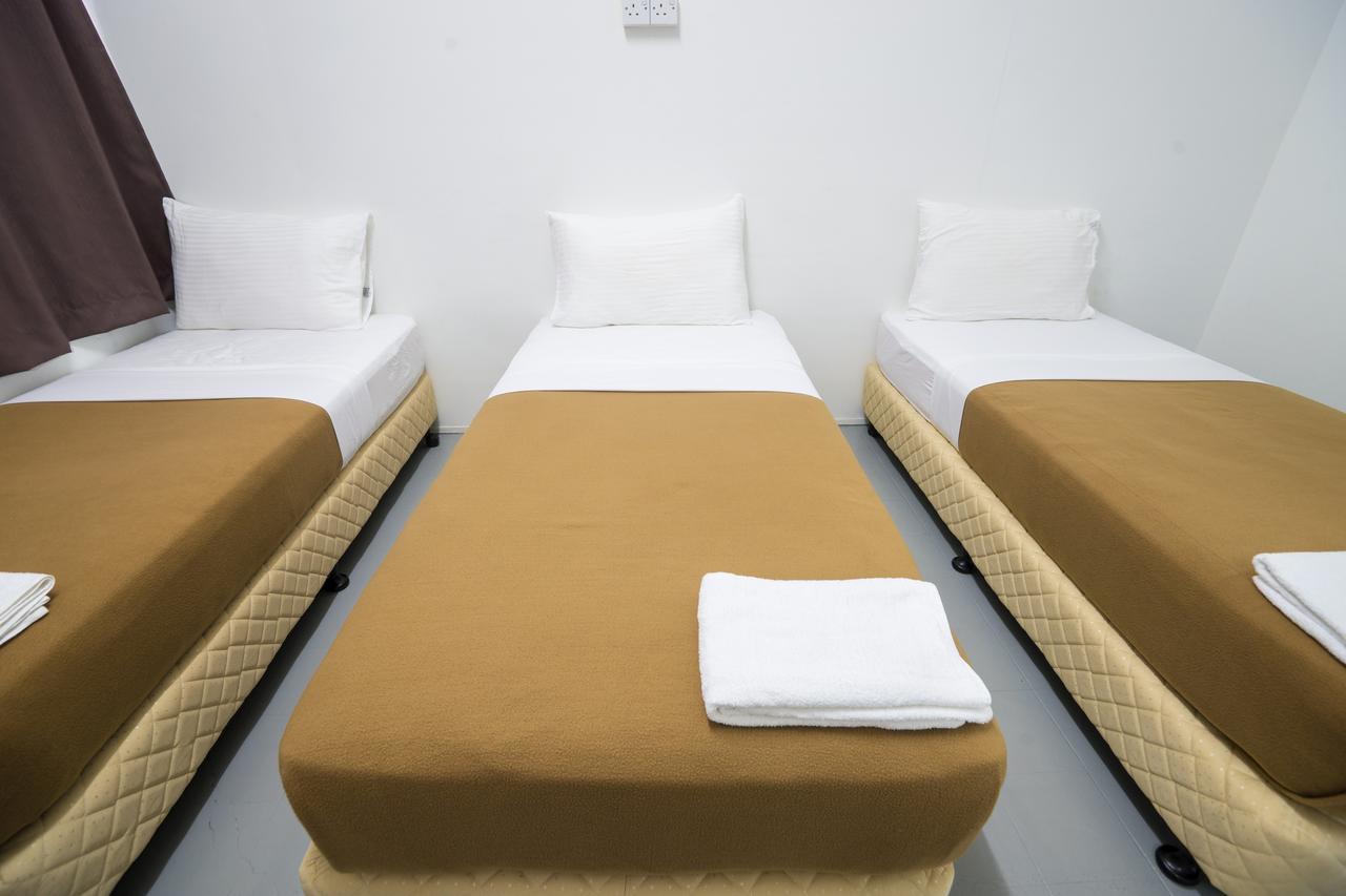 The Valai Hotel Кудат Екстер'єр фото